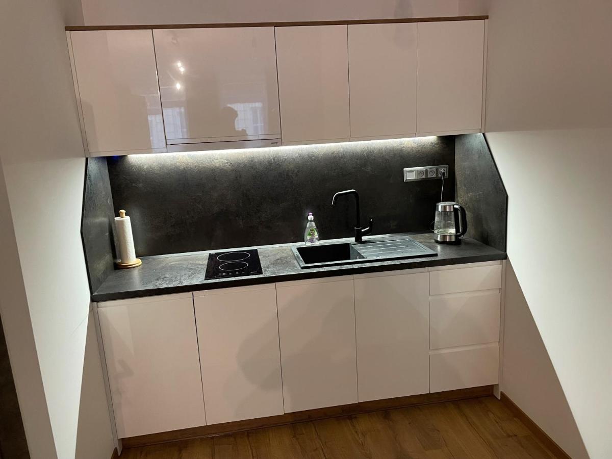 Apartment Elinel ชิลินา ภายนอก รูปภาพ