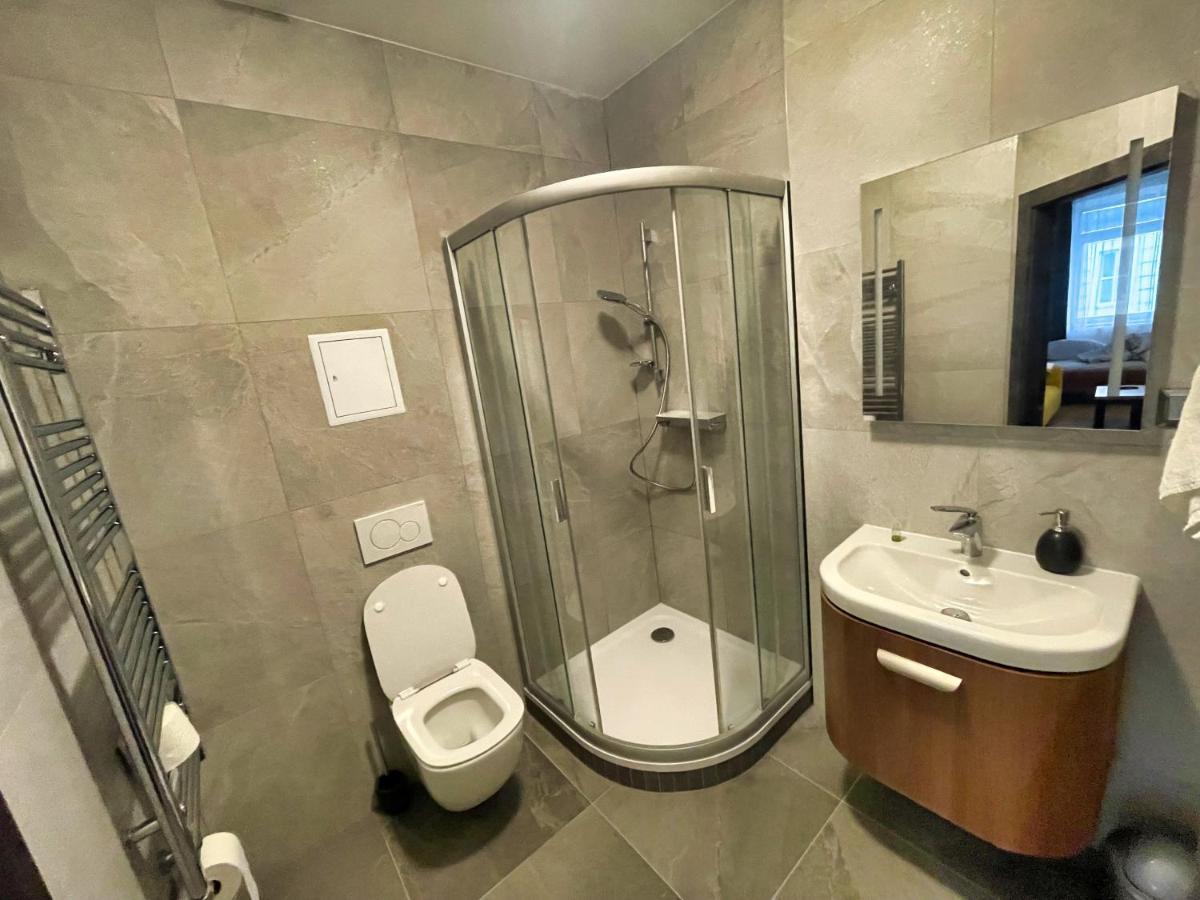 Apartment Elinel ชิลินา ภายนอก รูปภาพ